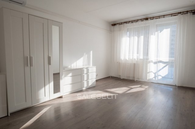 Eladó téglalakás, Debrecenben 52 M Ft, 1+1 szobás