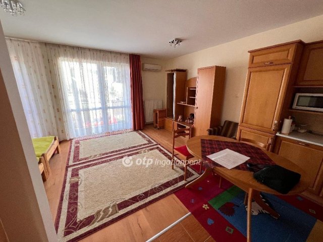 Eladó téglalakás, Nyíregyházán 77.9 M Ft, 3 szobás