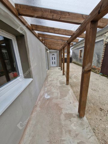 Eladó családi ház, Szepetneken 32.9 M Ft, 4 szobás