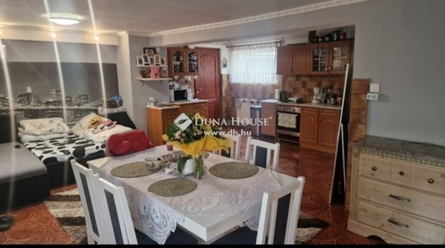 Eladó családi ház, Budapesten, XI. kerületben 81.9 M Ft