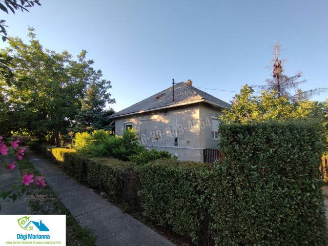 Eladó családi ház, Szegeden, Beszterce utcában 99 M Ft