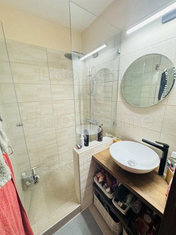 Eladó panellakás, Székesfehérvárott 55 M Ft, 2 szobás