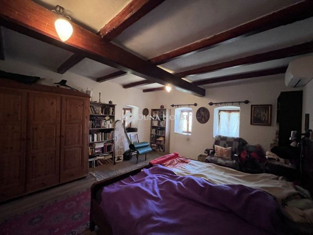 Eladó családi ház, Sarudon, Szabadság téren 36.7 M Ft, 3 szobás