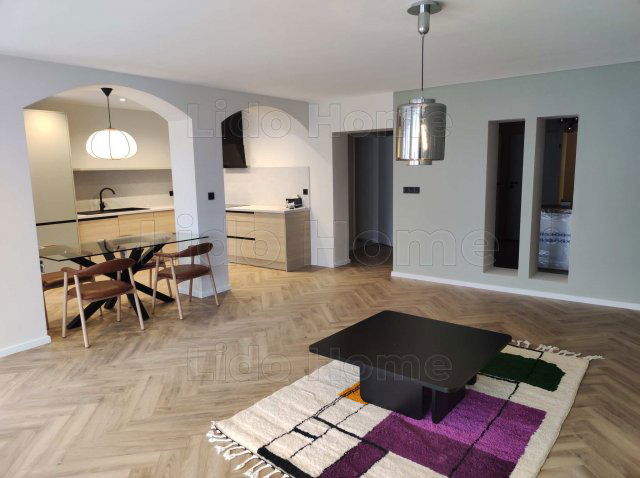 Kiadó téglalakás, albérlet, Hévízen 350 E Ft / hó, 3+1 szobás