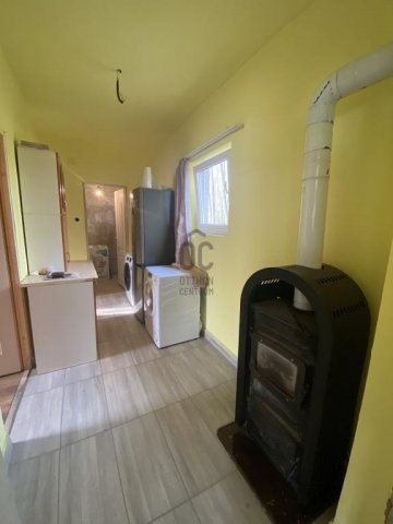 Eladó családi ház, Tápiószőlősön 15.5 M Ft, 2 szobás