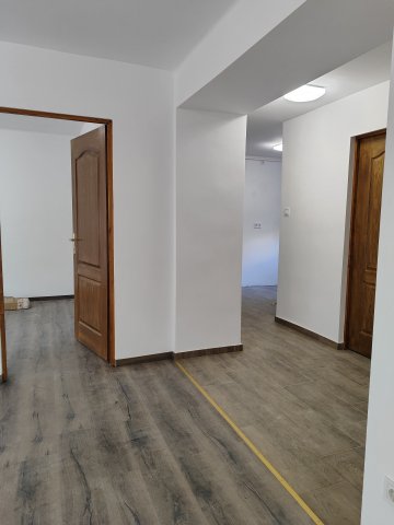 Eladó téglalakás, Szekszárdon 39.5 M Ft, 2 szobás