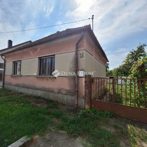 Eladó családi ház, Körmenden 16.99 M Ft, 3 szobás