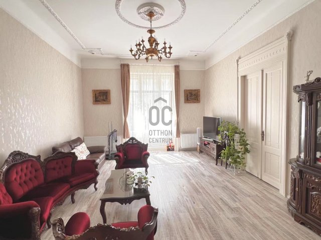 Eladó téglalakás, Budapesten, V. kerületben 234.85 M Ft