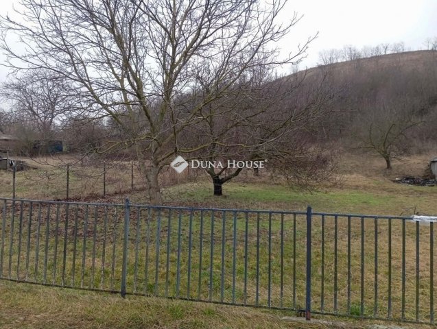 Eladó telek, Nagysápon 5 M Ft / költözzbe.hu
