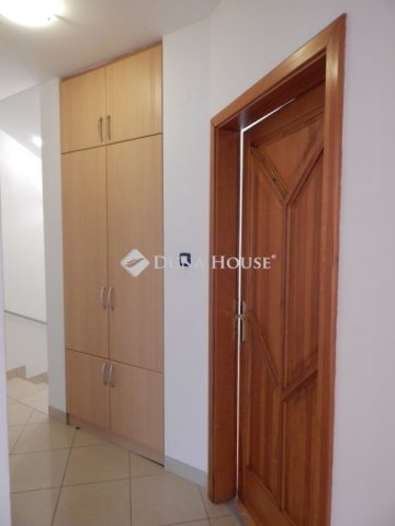 Eladó családi ház, Kecskeméten 115 M Ft, 6 szobás