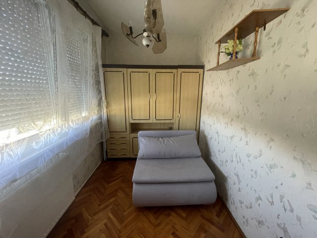 Kiadó panellakás, albérlet, Miskolcon 110 E Ft / hó, 1+1 szobás