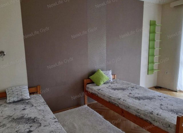 Eladó téglalakás, Győrött 55 M Ft / költözzbe.hu
