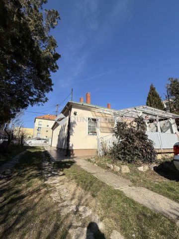 Eladó ikerház, Hajmáskéren 84.9 M Ft, 3 szobás