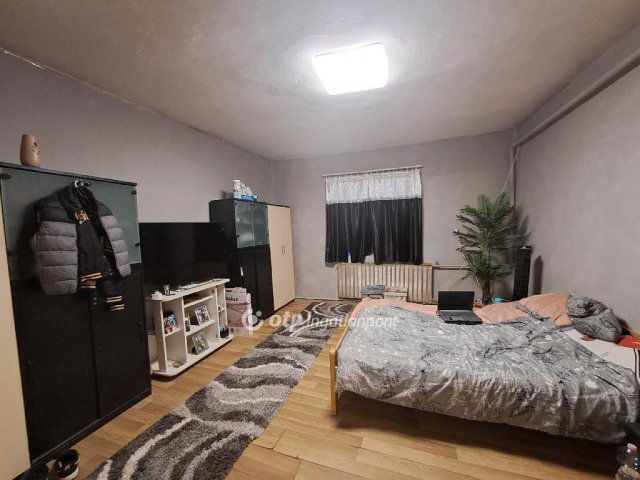 Eladó családi ház, Karcagon 23 M Ft, 2+1 szobás