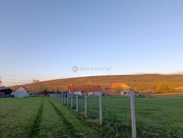 Eladó telek, Gödöllőn 95 M Ft / költözzbe.hu