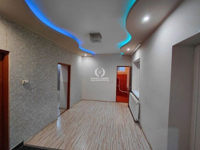 Eladó családi ház, Ózdon, Meggyes utcában 39.5 M Ft, 3 szobás