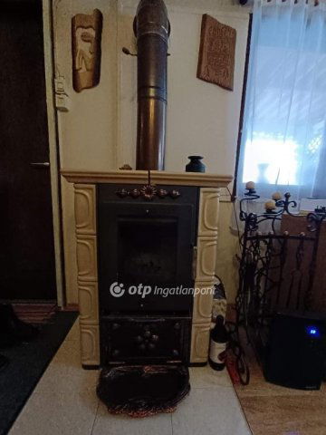 Eladó családi ház, Solymáron 113.5 M Ft, 3+2 szobás