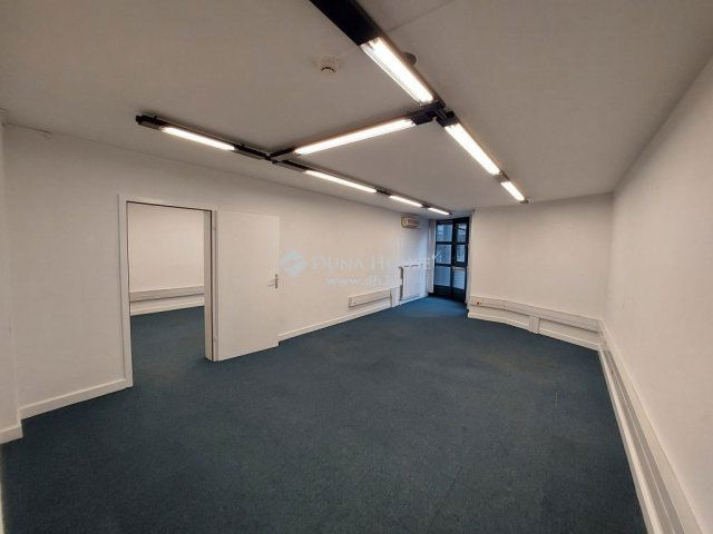 Eladó iroda, Budapesten, II. kerületben 265 M Ft