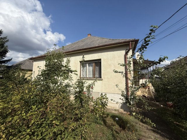 Eladó családi ház, Kozármislenyen 52.9 M Ft, 3 szobás