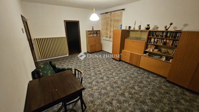 Eladó családi ház, Bodajkon 65 M Ft, 5 szobás
