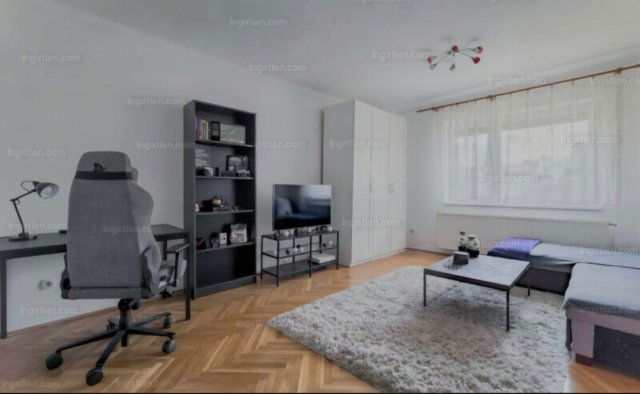 Kiadó téglalakás, albérlet, XI. kerületben, Bánát utcában
