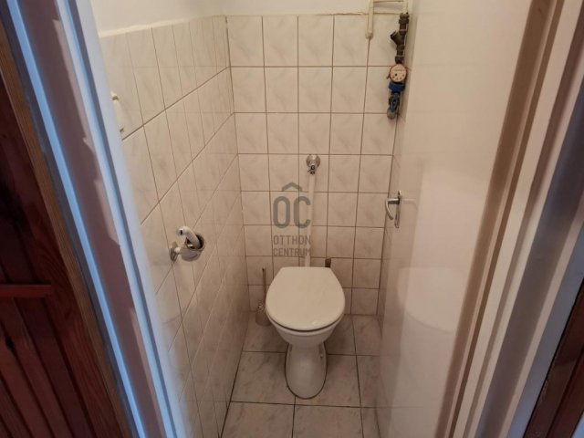 Eladó téglalakás, Nagykanizsán 34.9 M Ft, 3 szobás