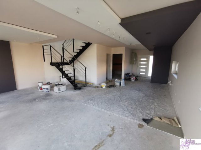 Eladó ikerház, Rádon 100 M Ft, 4 szobás / költözzbe.hu