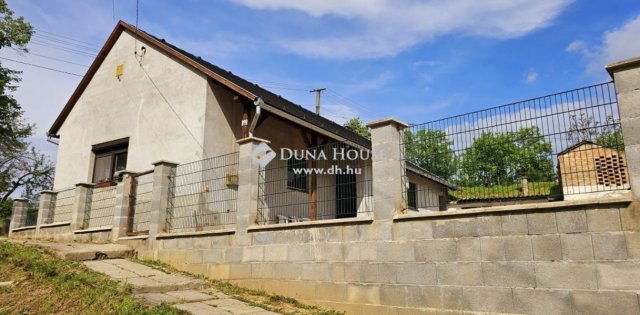 Eladó családi ház, Babarcon 29.99 M Ft, 2 szobás