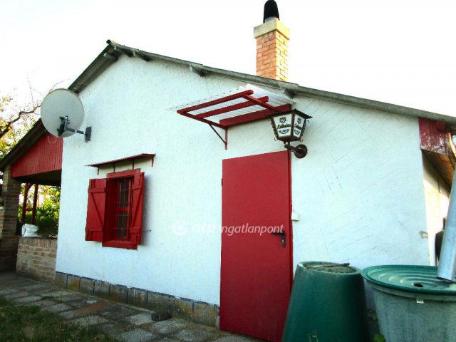 Eladó nyaraló, Igalon 9.9 M Ft, 1 szobás / költözzbe.hu