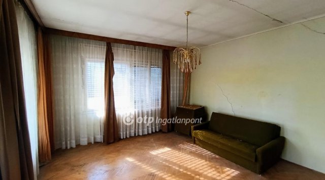 Eladó családi ház, Érden 55 M Ft, 3 szobás