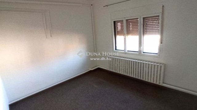 Eladó mezogazdasagi ingatlan, Tiszakécskén 29.99 M Ft, 4 szobás