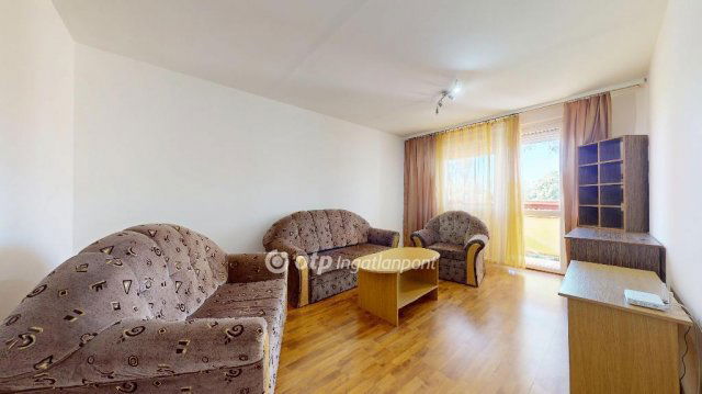 Eladó panellakás, Nyíregyházán 43.6 M Ft, 2 szobás