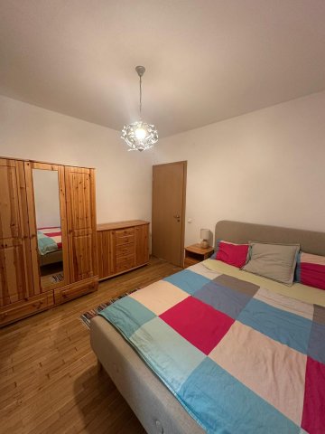 Kiadó téglalakás, albérlet, VI. kerületben, Benczúr utcában