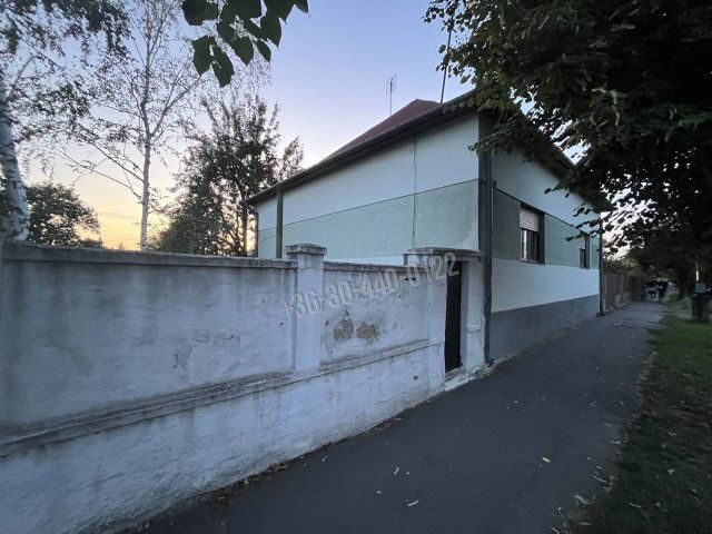 Eladó családi ház, Hajdúszoboszlón 53.99 M Ft, 3 szobás