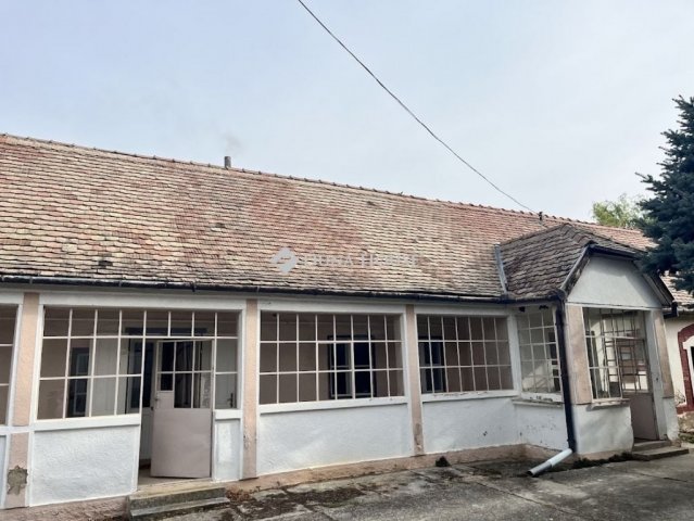 Eladó családi ház, Szalántán 39.9 M Ft, 3 szobás