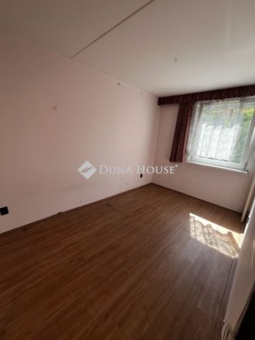 Eladó panellakás, Budapesten, XIV. kerületben 53.9 M Ft, 2 szobás