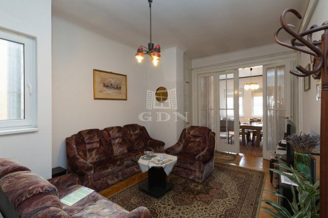 Eladó téglalakás, Budapesten, V. kerületben 185 M Ft, 3+1 szobás