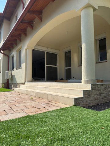 Eladó ikerház, Dunakeszin 194 M Ft, 5+1 szobás