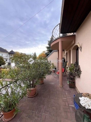 Eladó ikerház, Budapesten, XVIII. kerületben 145 M Ft, 4 szobás