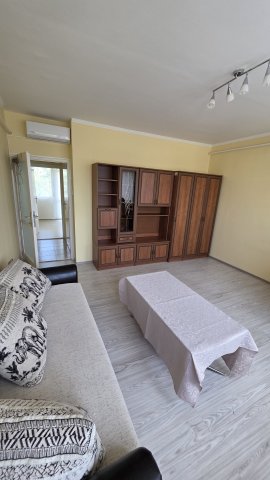 Kiadó téglalakás, albérlet, Debrecenben, Poroszlay úton