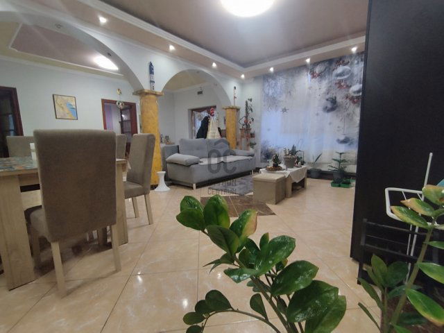 Eladó családi ház, Nyársapáton 46.5 M Ft, 3 szobás