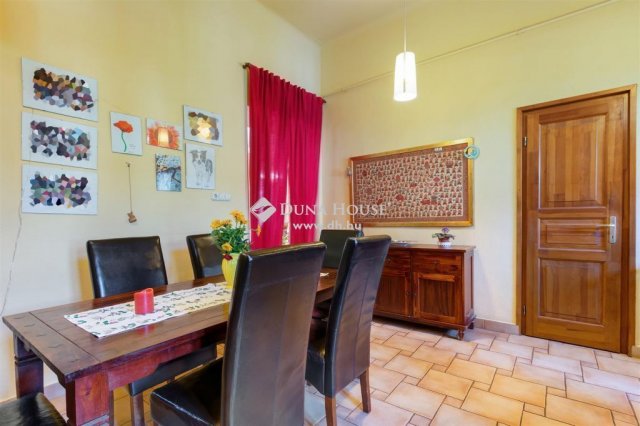 Eladó téglalakás, Budapesten, VII. kerületben 185 M Ft, 3 szobás