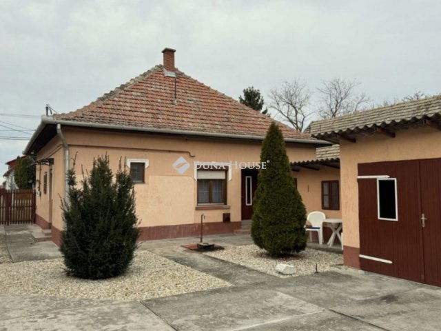 Eladó családi ház, Mezőkovácsházán 34.99 M Ft, 2 szobás