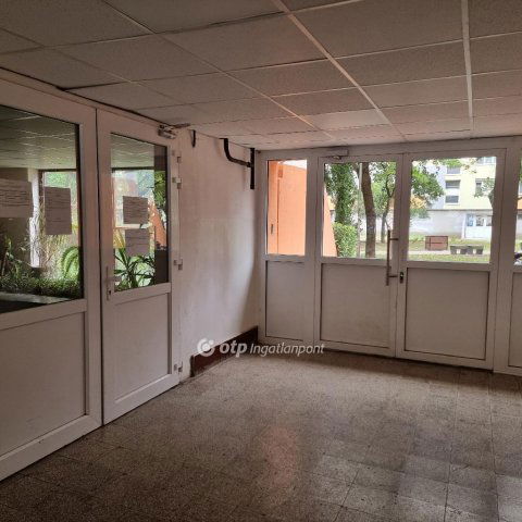 Eladó panellakás, Budapesten, XIX. kerületben 65 M Ft, 1+2 szobás