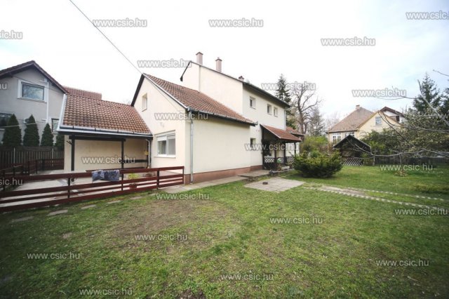 Eladó családi ház, Budapesten, III. kerületben 399.9 M Ft