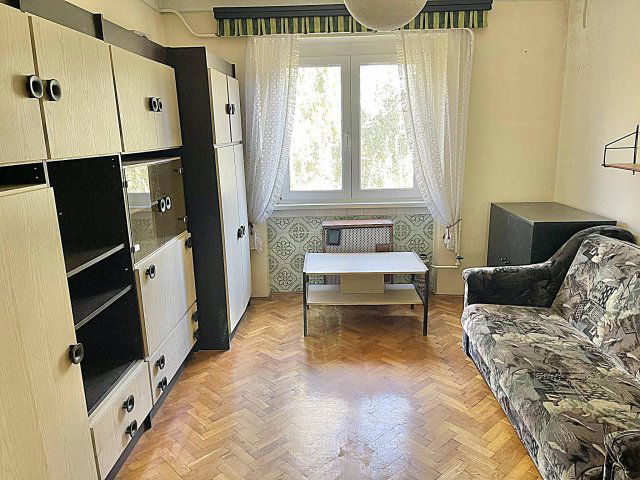 Eladó téglalakás, Székesfehérvárott 59.99 M Ft, 2 szobás