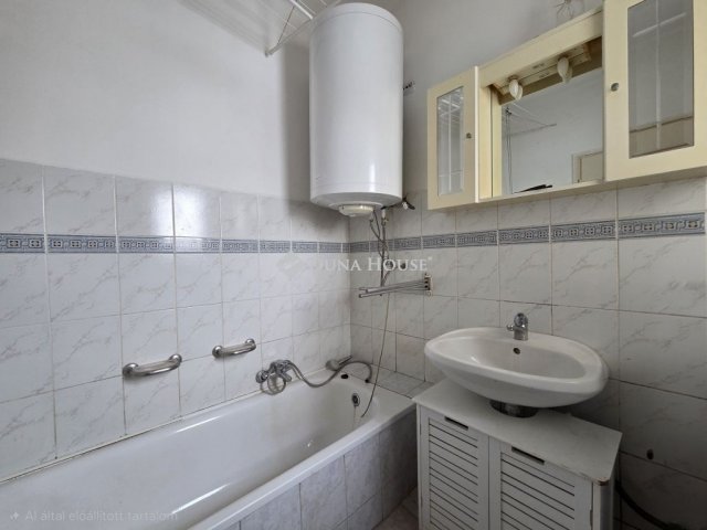 Eladó családi ház, Gyömrőn 129 M Ft, 7 szobás