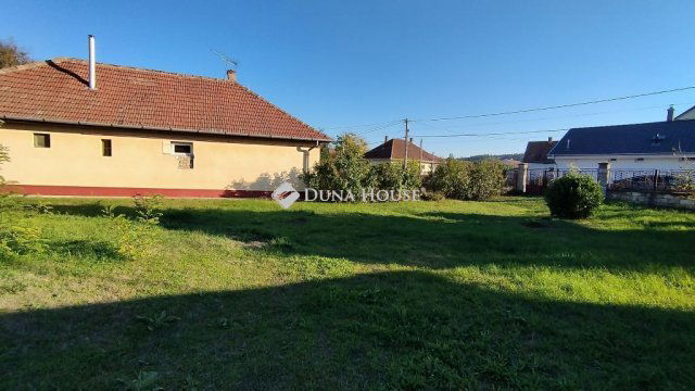 Eladó telek, Sülysápon 33 M Ft / költözzbe.hu