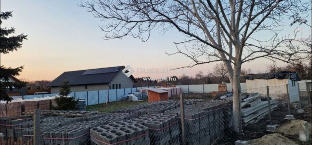 Eladó telek, Szegeden 38.3 M Ft / költözzbe.hu