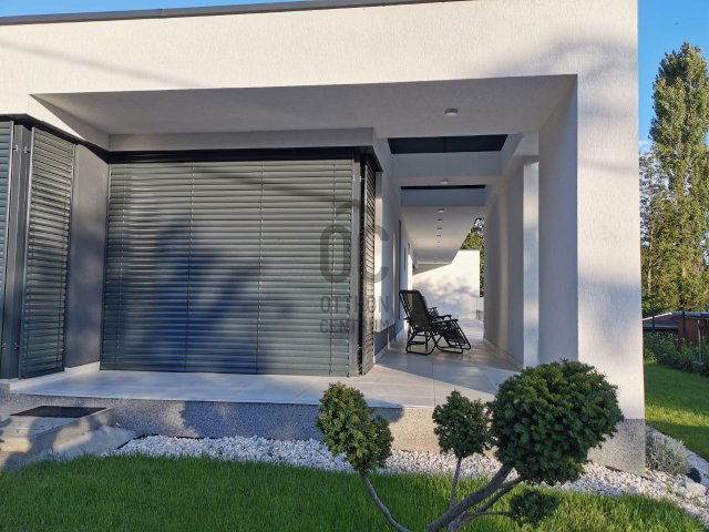 Eladó családi ház, Remeteszőlősön 259.9 M Ft, 4 szobás